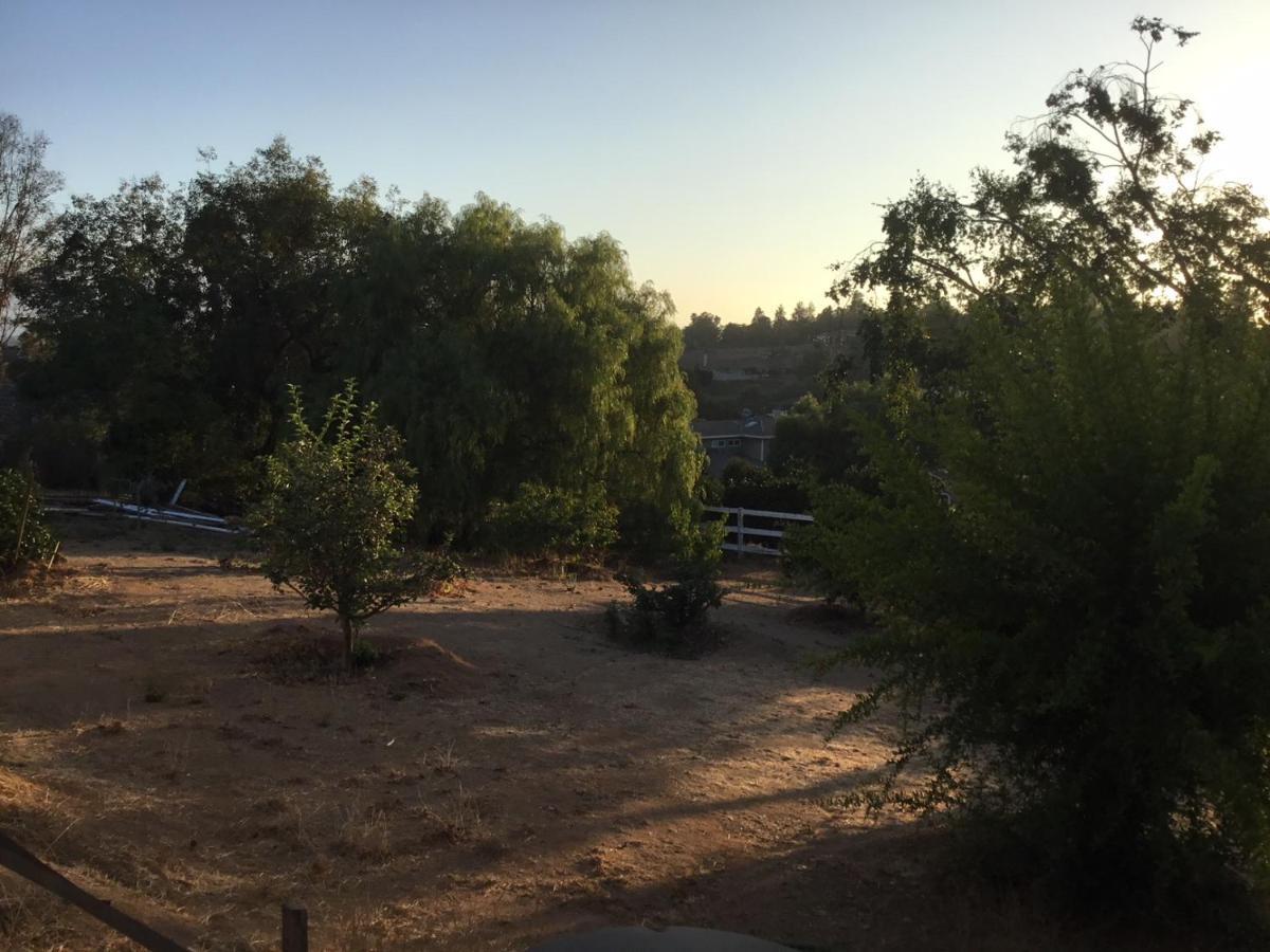 Beautiful New Detached Casita Nestled In Scenic Southern Ca Foothills! Fallbrook Εξωτερικό φωτογραφία